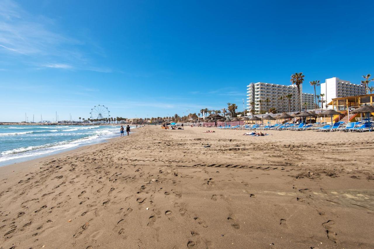Aloha Puerto Private Apartment 1St Line Carihuela Beach Торремолинос Экстерьер фото